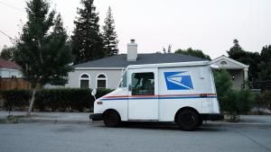 mail truck